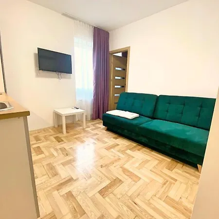 Aparthotel Bob Sowinskiego *