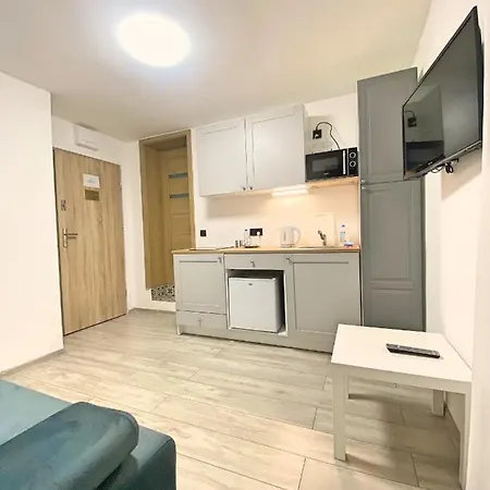 Aparthotel Bob Sowinskiego *